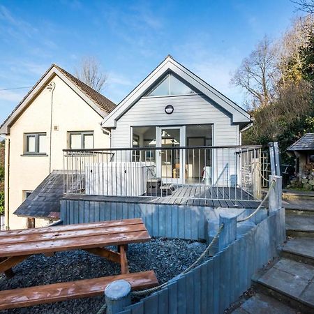 Rock Cottage - 3 Bedroom Holiday Home - Fishguard Exteriör bild